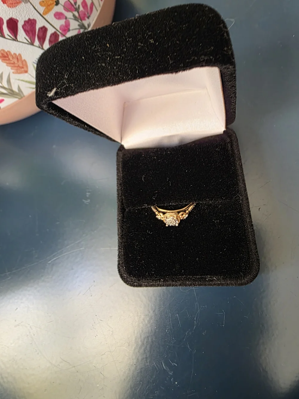 10 K Natural Diamond Engagement/promise ring